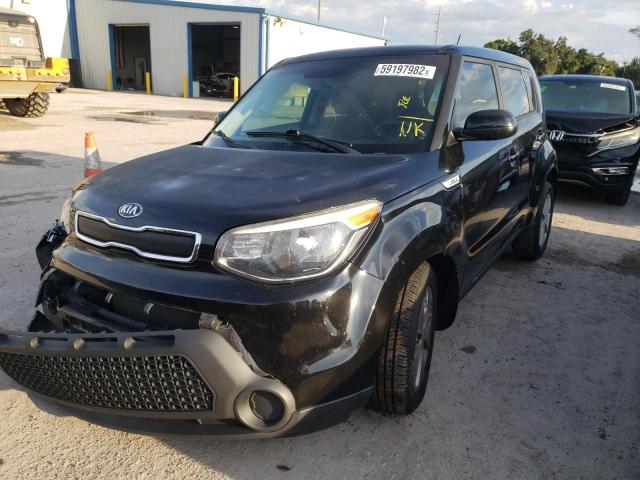 KNDJN2A23G7328824 - 2016 KIA SOUL BLACK photo 2