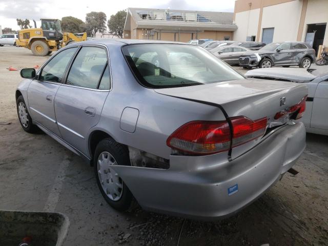 1HGCG66592A050425 - 2002 HONDA ACCORD LX SILVER photo 3