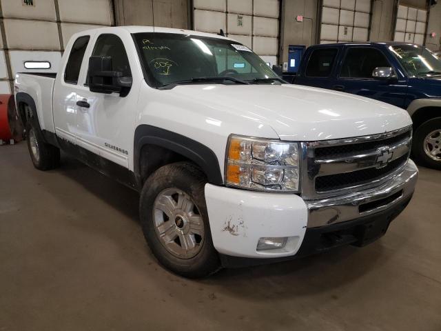 1GCSKSE32AZ278283 - 2010 CHEVROLET SILVERADO WHITE photo 1