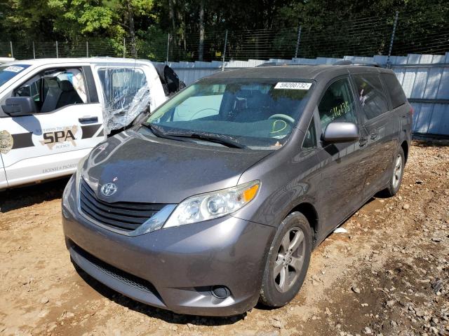 5TDKK3DC8BS051495 - 2011 TOYOTA SIENNA LE GRAY photo 2