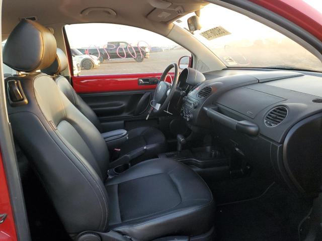 3VWPG3AG5AM000210 - 2010 VOLKSWAGEN NEW BEETLE 红色 照片 5