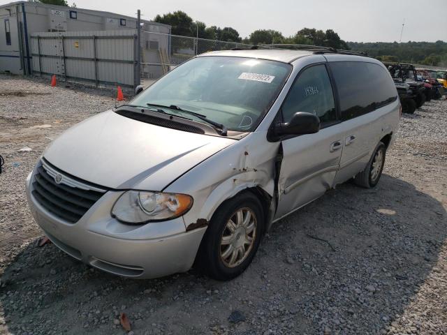 2A4GP54L76R826817 - 2006 CHRYSLER TOWN & COU SILVER photo 2