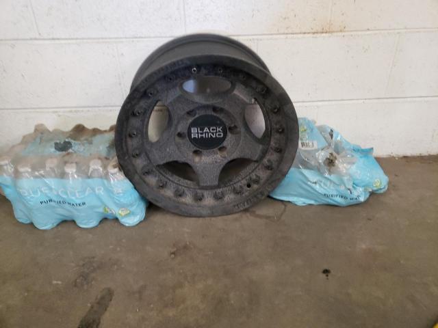 undefined - 2000 WHLS 2 RIMS BLACK photo 4