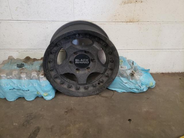 undefined - 2000 WHLS 2 RIMS BLACK photo 6