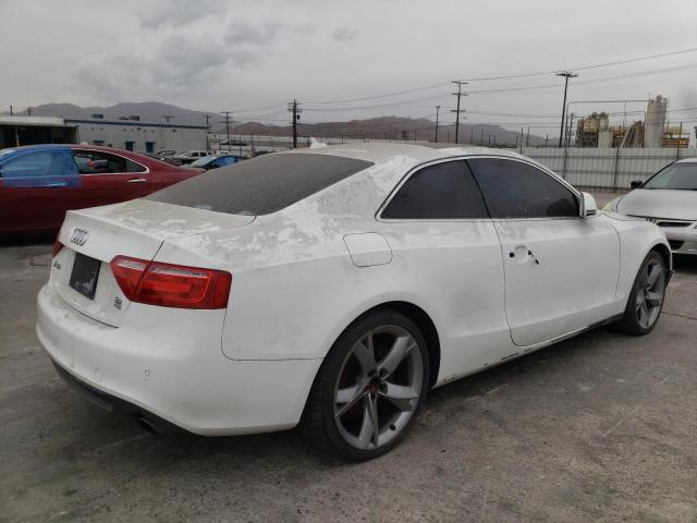 WAUDK78T09A027058 - 2009 AUDI A5 QUATTRO WHITE photo 4