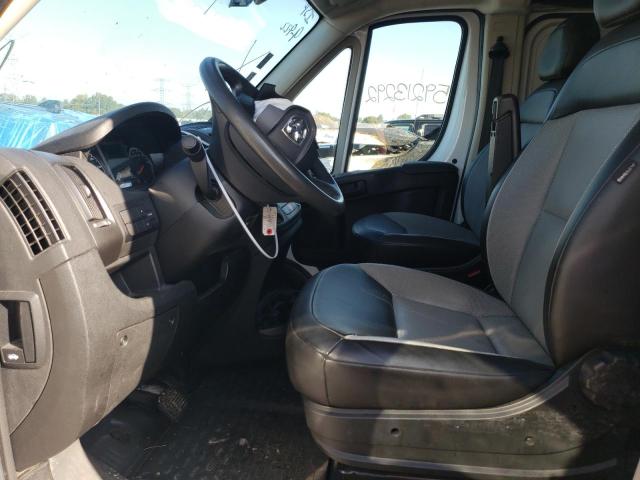 3C6TRVAG2GE130687 - 2016 RAM PROMASTER WHITE photo 5