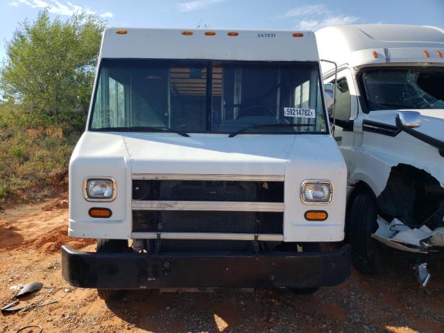 4UZA5FFC1XCB82003 - 1999 FREIGHTLINER CHASSIS M WHITE photo 9