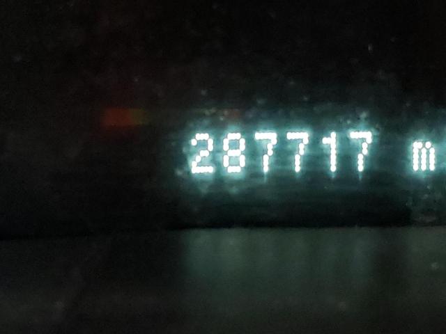 5LMFU28RX4LJ31642 - 2004 LINCOLN NAVIGATOR 黑色 照片 8