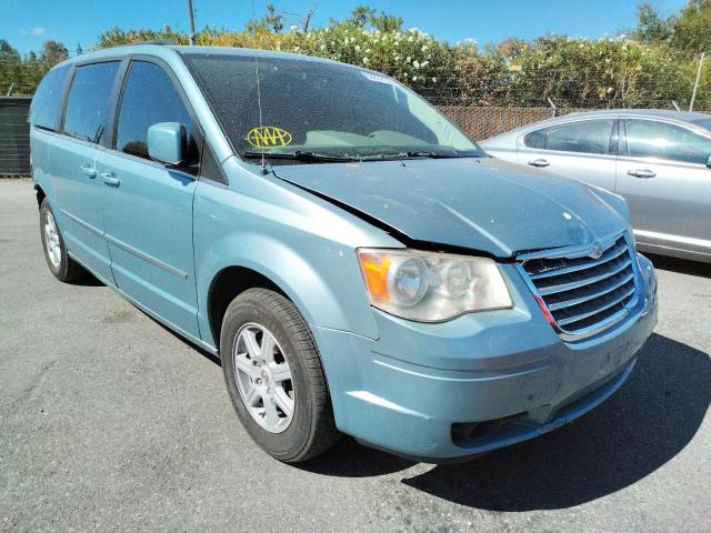 2A4RR5D18AR491996 - 2010 CHRYSLER TOWN & COU TEAL photo 1