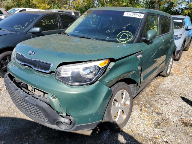 KNDJN2A25E7015710 - 2014 KIA SOUL GREEN photo 2