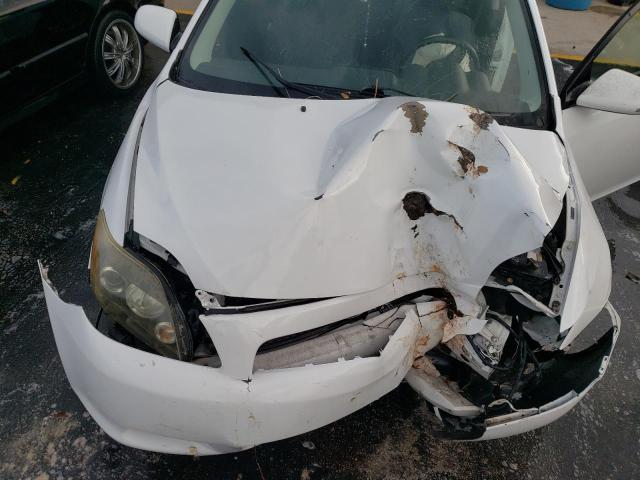 JTKDE167580244633 - 2008 TOYOTA SCION TC WHITE photo 7