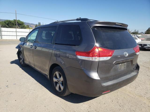 5TDKK3DCXCS207747 - 2012 TOYOTA SIENNA LE GRAY photo 3