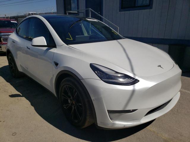 5YJYGDEE1LF025263 - 2020 TESLA MODEL Y Белый фото 1