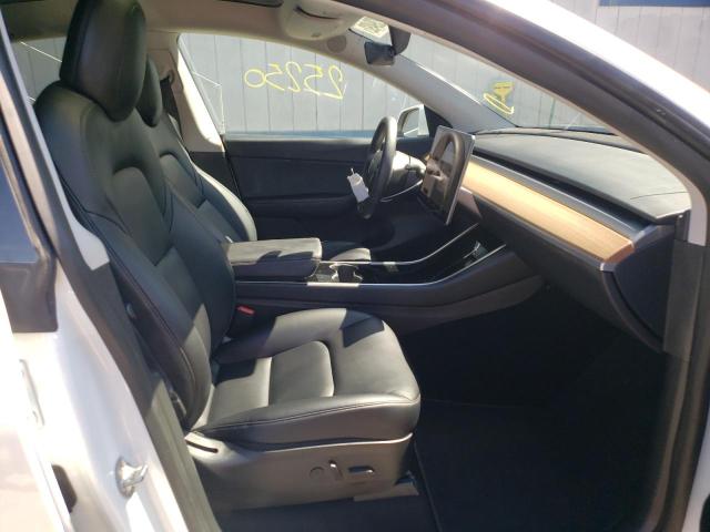 5YJYGDEE1LF025263 - 2020 TESLA MODEL Y Белый фото 5