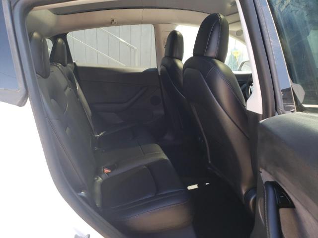 5YJYGDEE1LF025263 - 2020 TESLA MODEL Y Белый фото 6