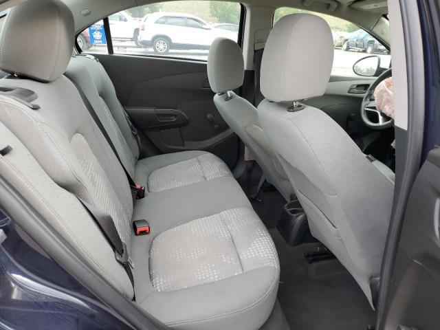 1G1JA5SH7F4200661 - 2015 CHEVROLET SONIC LS BLUE photo 6