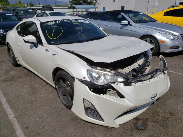 JF1ZNAA19D2708768 - 2013 TOYOTA SCION FR-S WHITE photo 1