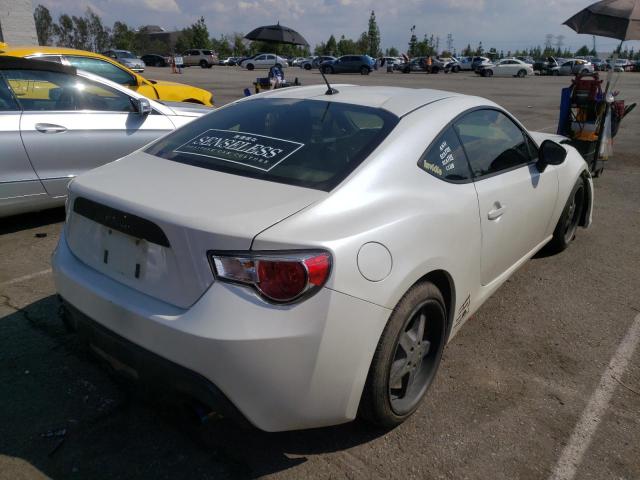 JF1ZNAA19D2708768 - 2013 TOYOTA SCION FR-S WHITE photo 4