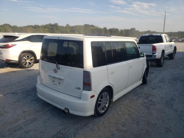 JTLKT324050216203 - 2005 TOYOTA SCION XB თეთრი ფოტო 4