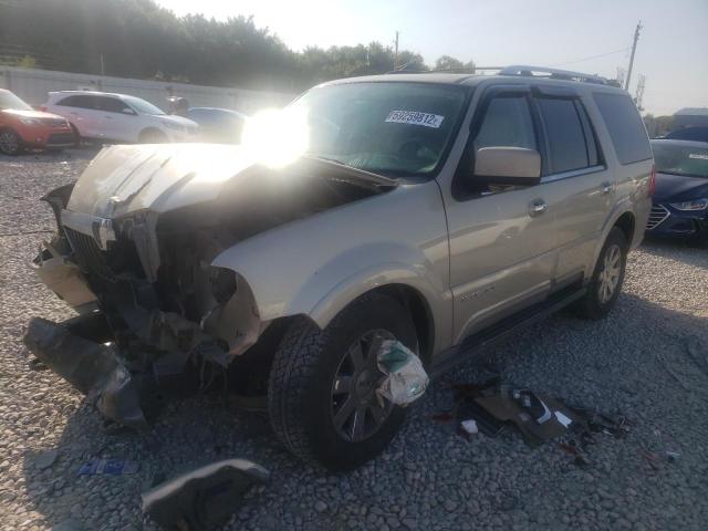 5LMFU27R84LJ26909 - 2004 LINCOLN NAVIGATOR BEIGE photo 2
