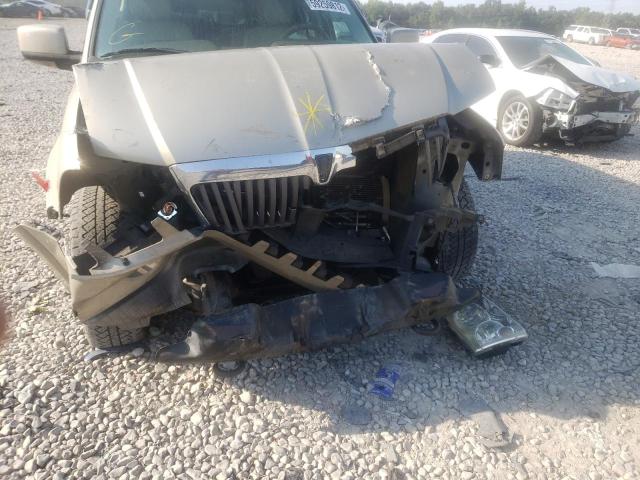 5LMFU27R84LJ26909 - 2004 LINCOLN NAVIGATOR BEIGE photo 9