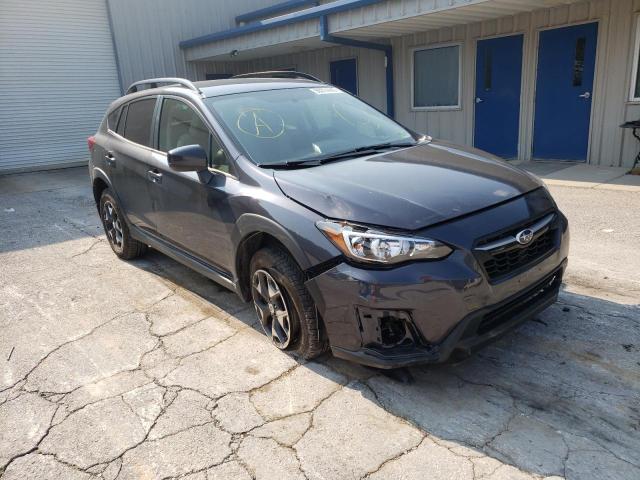 JF2GTABC8JH332145 - 2018 SUBARU CROSSTREK GRAY photo 1