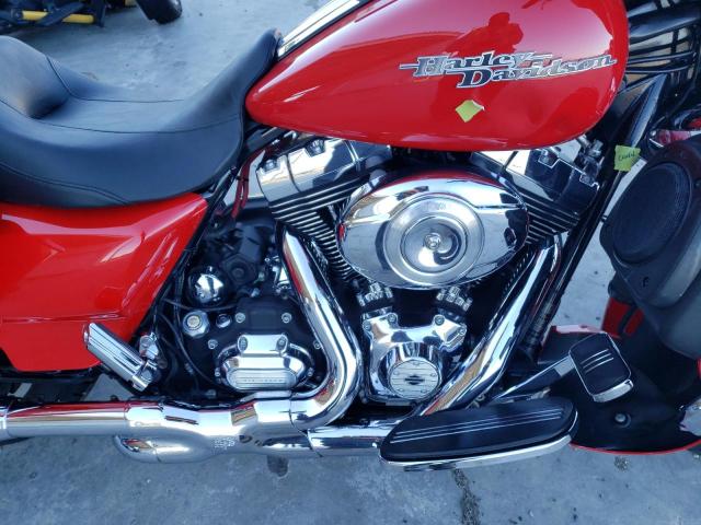 1HD1KBM13BB661766 - 2011 HARLEY-DAVIDSON FLHX RED photo 7