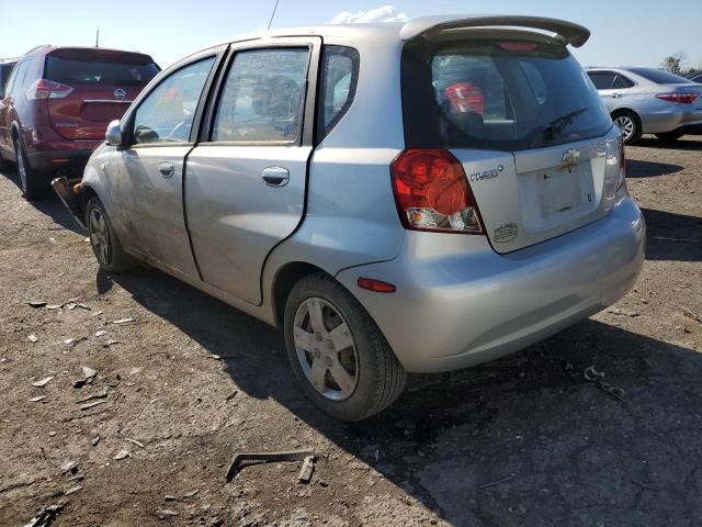 KL1TD66678B133779 - 2008 CHEVROLET AVEO BASE SILVER photo 3