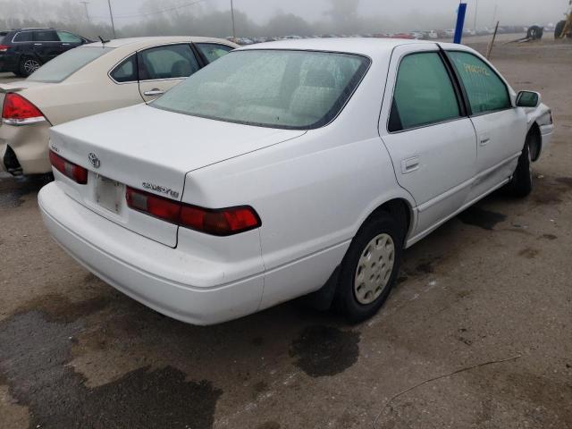 4T1BG22K3XU560950 - 1999 TOYOTA CAMRY CE WHITE photo 4