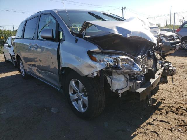 5TDKK3DC4DS392198 - 2013 TOYOTA SIENNA LE SILVER photo 1