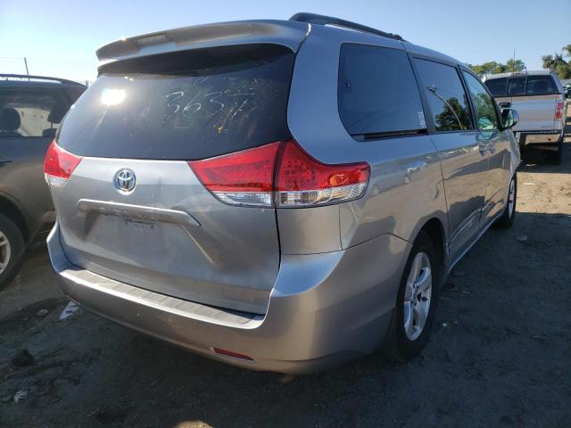 5TDKK3DC4DS392198 - 2013 TOYOTA SIENNA LE SILVER photo 4