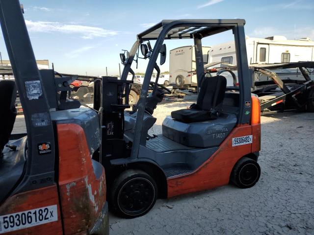 43267 - 2013 TOYOTA FORKLIFT ORANGE photo 2