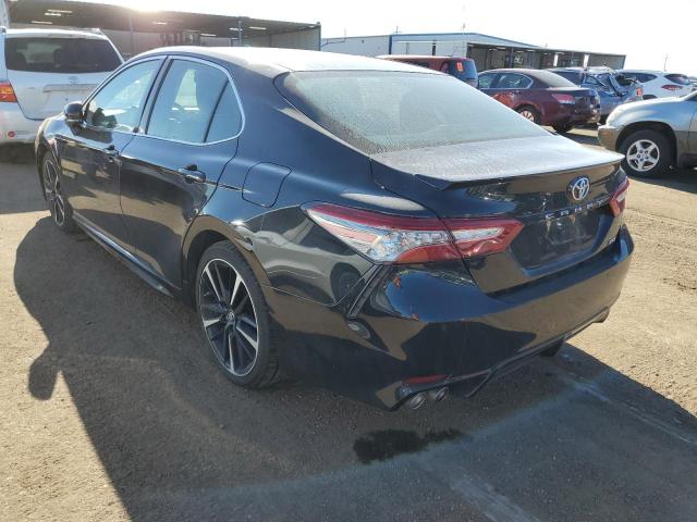 4T1B61HK5JU516945 - 2018 TOYOTA CAMRY XSE BLACK photo 3