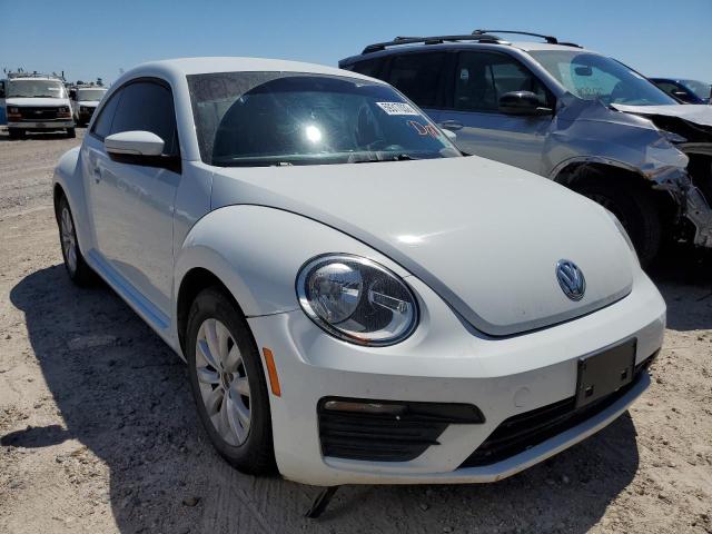 3VWFD7AT2KM708053 - 2019 VOLKSWAGEN BEETLE S WHITE photo 1