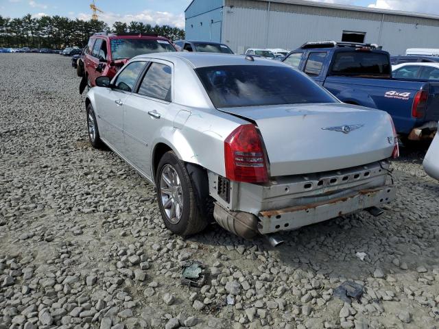 2C3JA63H45H136855 - 2005 CHRYSLER 300C SILVER photo 3