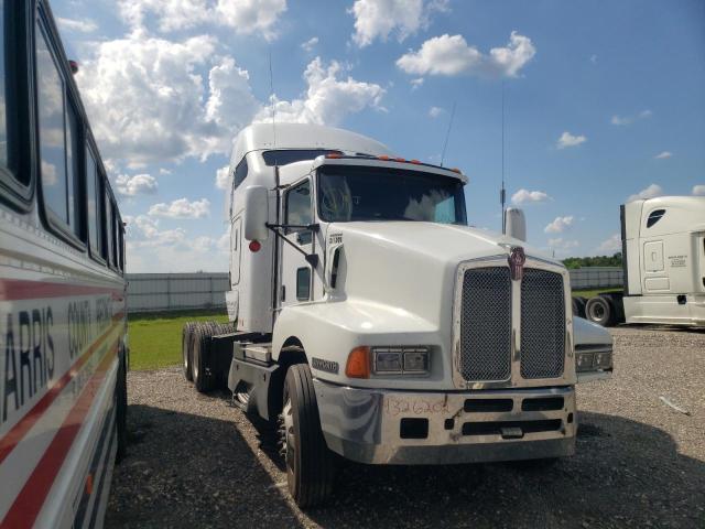 1XKADB9X73J894313 - 2003 KENWORTH CONSTRUCTI WHITE photo 1