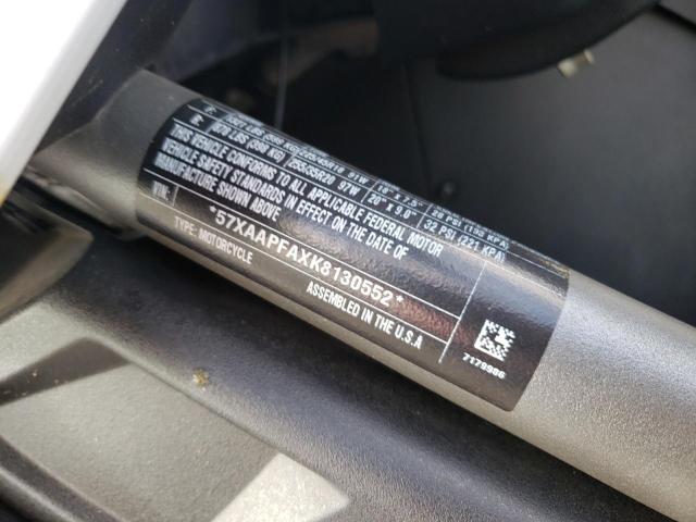 57XAAPFAXK8130552 - 2019 POLARIS SLINGSHOT WHITE photo 10