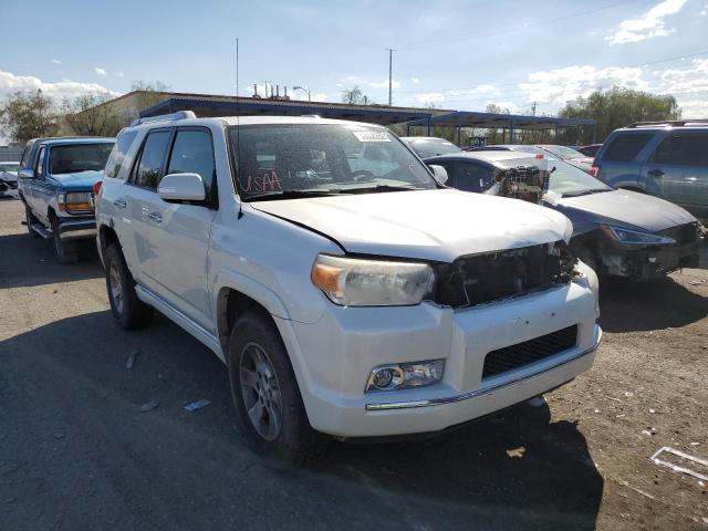 JTEZU5JR4A5008818 - 2010 TOYOTA 4RUNNER SR WHITE photo 1