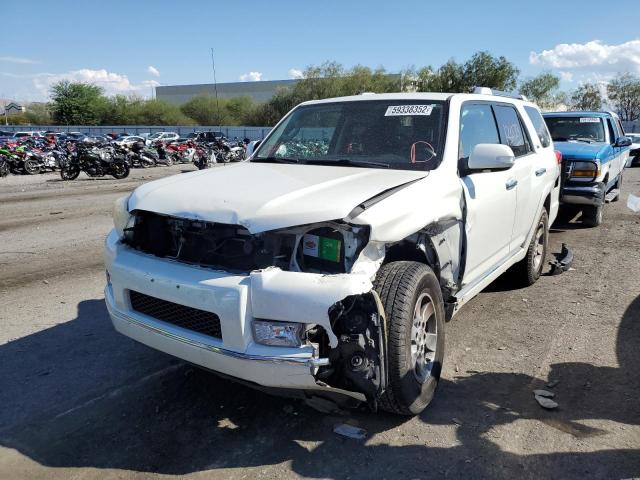 JTEZU5JR4A5008818 - 2010 TOYOTA 4RUNNER SR WHITE photo 2