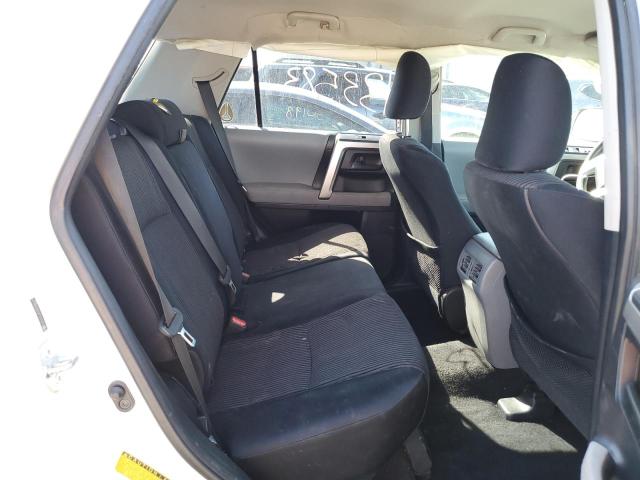 JTEZU5JR4A5008818 - 2010 TOYOTA 4RUNNER SR WHITE photo 6