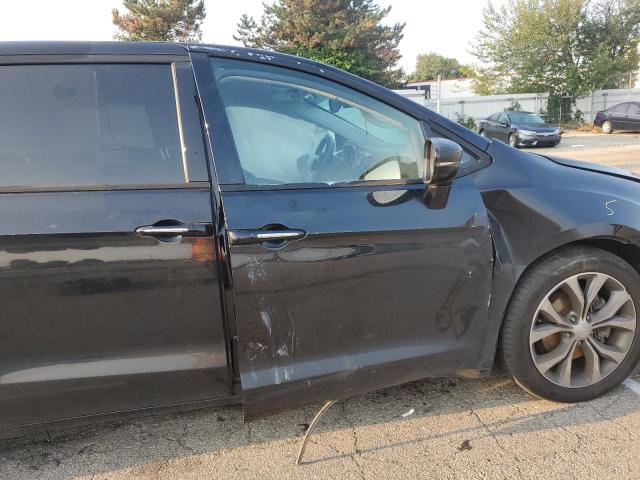 2C4RC1GG0HR614054 - 2017 CHRYSLER PACIFICA L BLACK photo 9