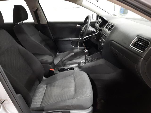 3VW1K7AJ3EM395761 - 2014 VOLKSWAGEN JETTA BASE 银色 照片 5