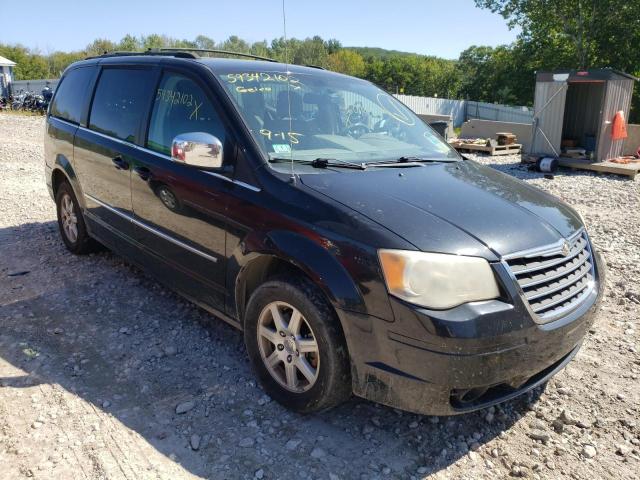 2A4RR5D19AR480120 - 2010 CHRYSLER TOWN & COU BLACK photo 1