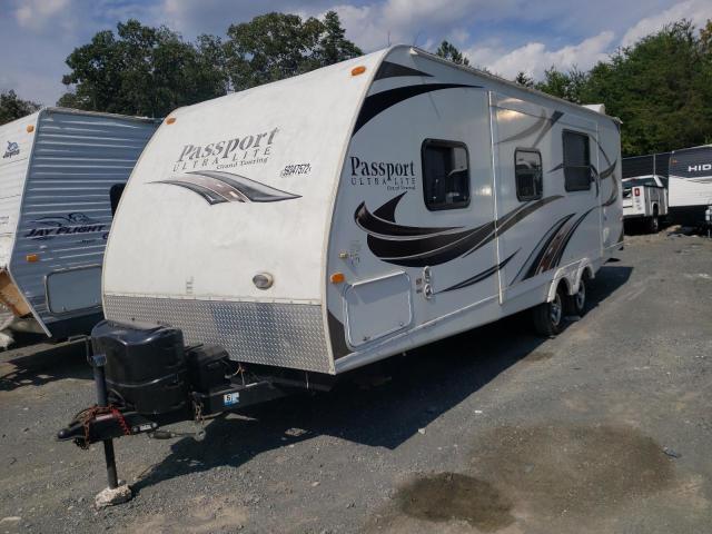 4YDT26521CT412240 - 2012 PASSPORT TRAVELTRLR WHITE photo 2