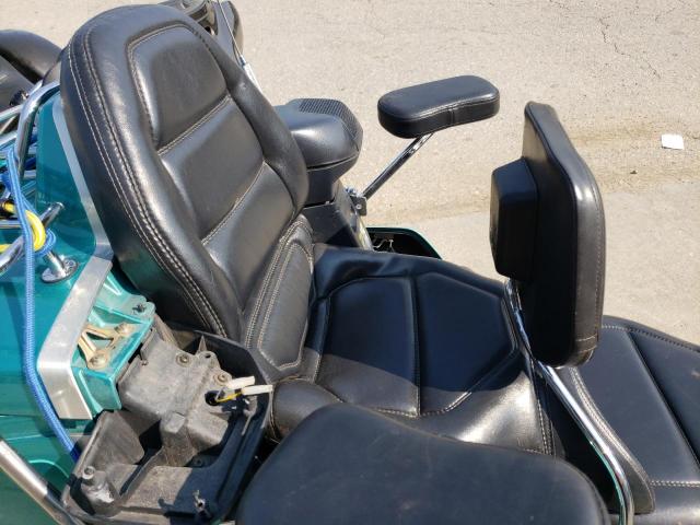 1HFSC2239RA601424 - 1994 HONDA GL1500 SE GREEN photo 6