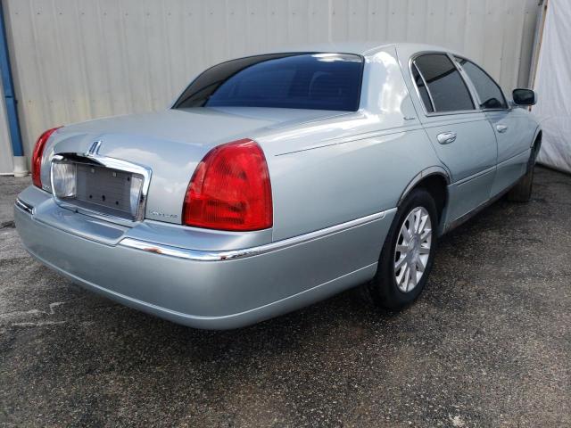 1LNHM81W97Y613735 - 2007 LINCOLN TOWN CAR S SILVER photo 4