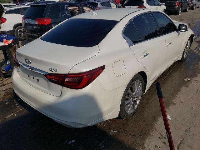 JN1EV7AR0JM612239 - 2018 INFINITI Q50 LUXE WHITE photo 4