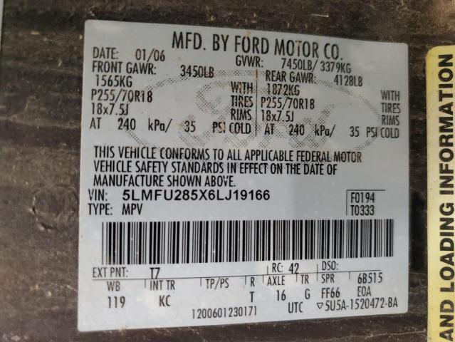 5LMFU285X6LJ19166 - 2006 LINCOLN NAVIGATOR გრაფიტი ფოტო 10