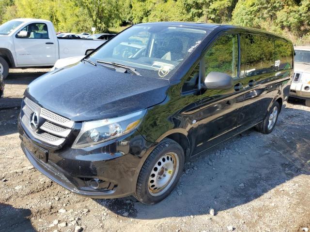 WD4PG2EE5J3493965 - 2018 MERCEDES-BENZ METRIS BLACK photo 2