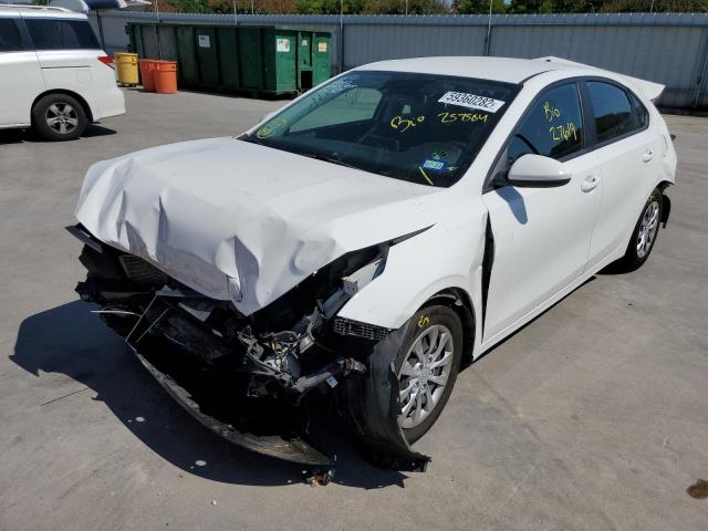 3KPF24AD7LE257584 - 2020 KIA FORTE FE WHITE photo 2